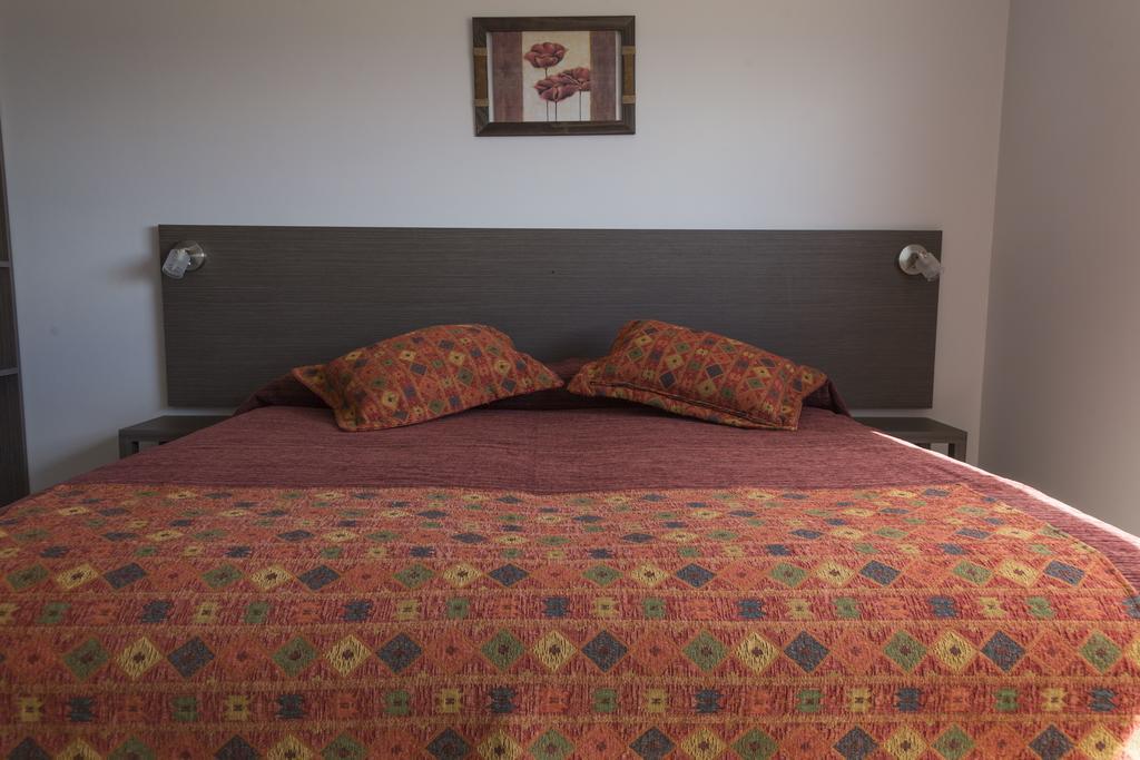 Tierra Tehuelche Hosteria Y Aparts El Calafate Buitenkant foto